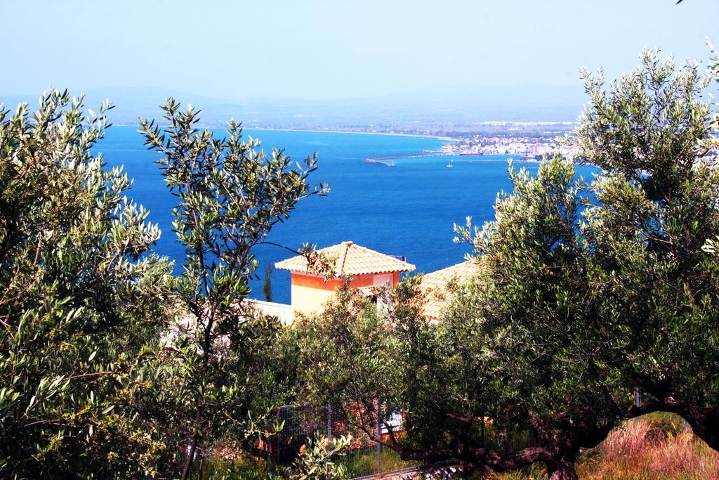 Вилла Sea And Mountain View Каламата Экстерьер фото
